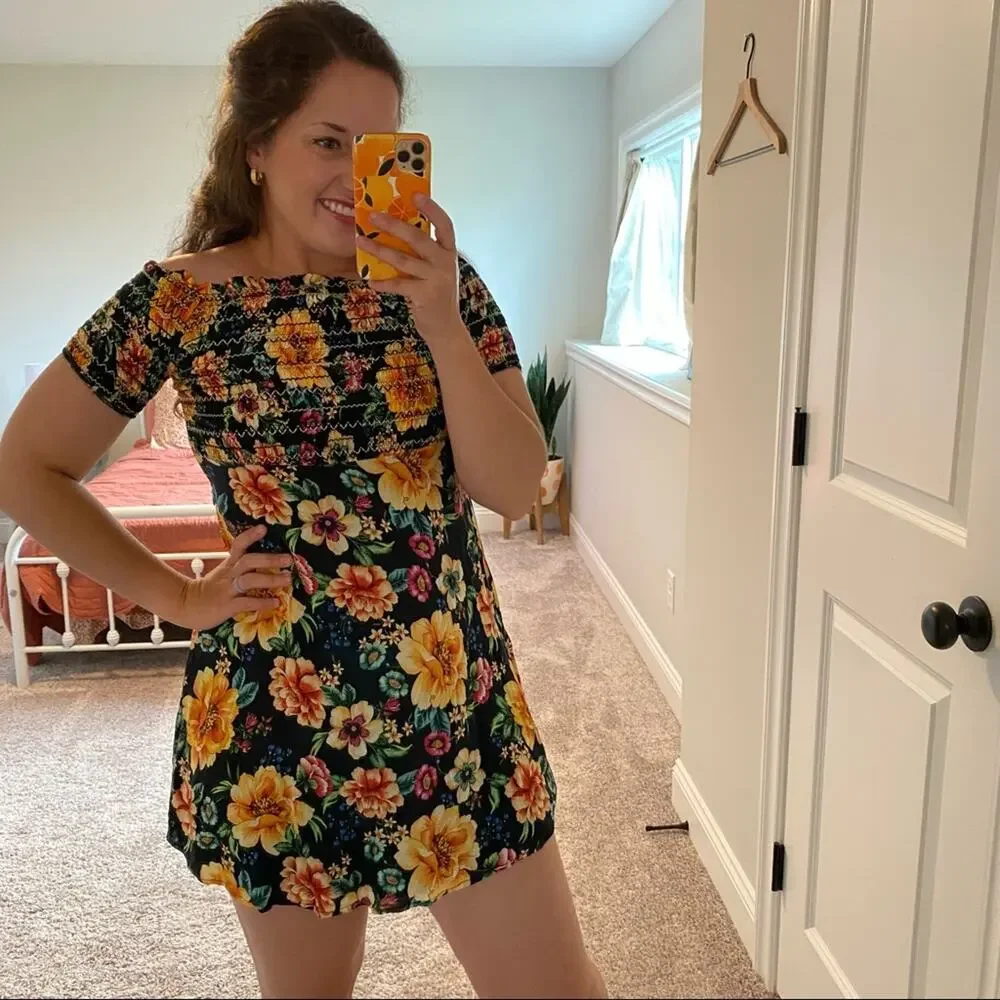 Farm Rio Anthropologie Smocked Floral Mini Dress SP - Picture 9 of 15